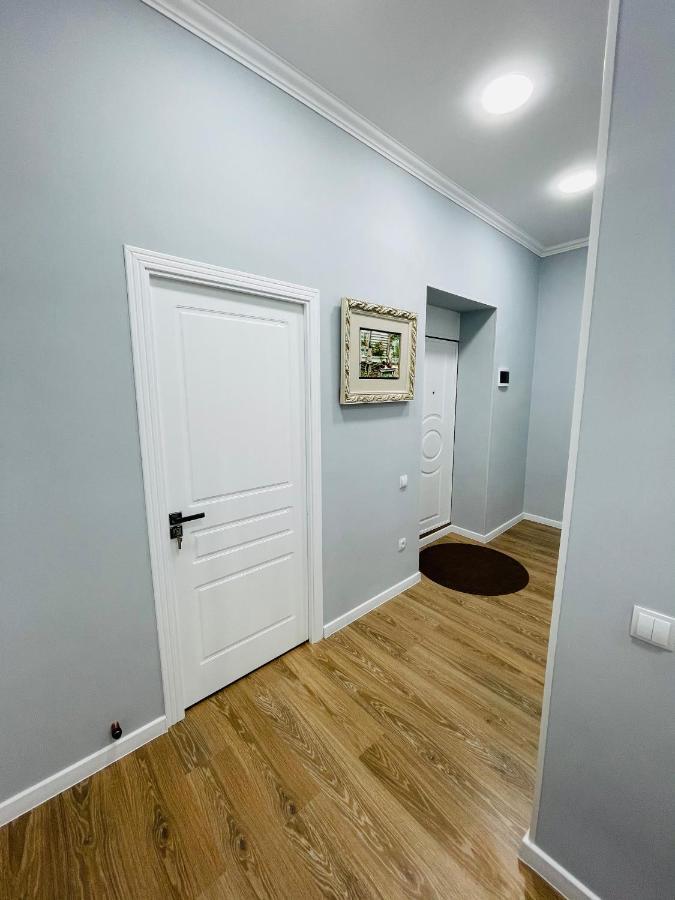 Amir Temur Apartment In Center After Renovation Taschkent Exterior foto