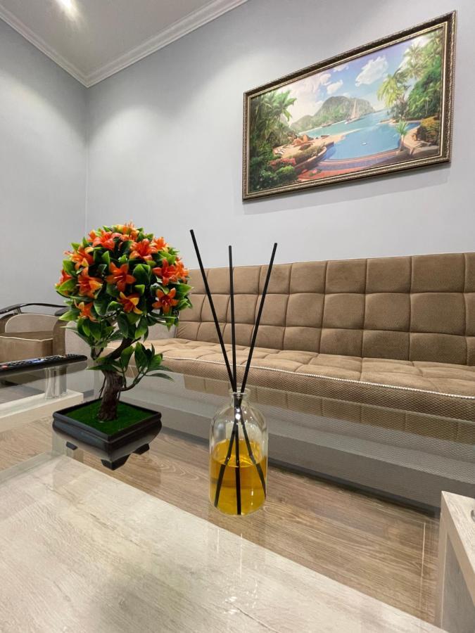 Amir Temur Apartment In Center After Renovation Taschkent Exterior foto