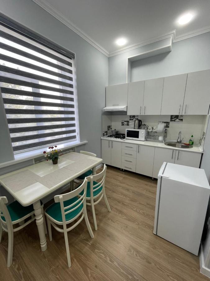 Amir Temur Apartment In Center After Renovation Taschkent Exterior foto